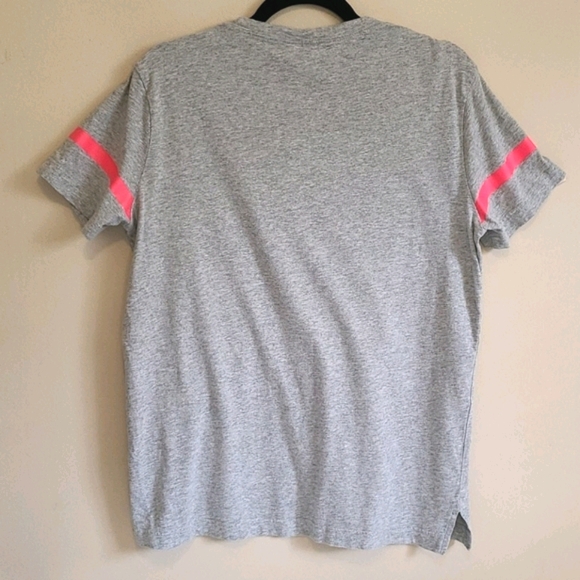 PINK Gray Tee - Picture 2 of 8